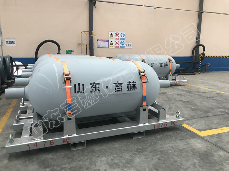 880L氯化氫氣體